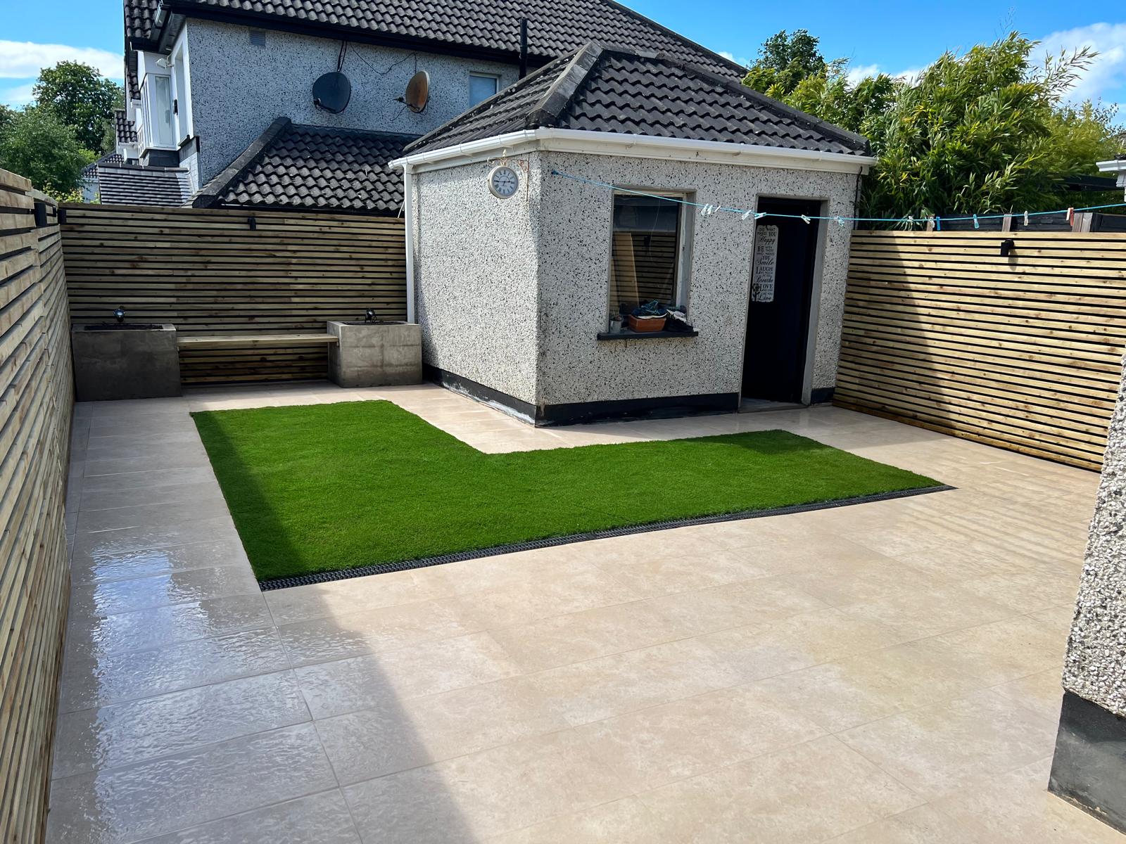 ff5ecb0a-4611-4dee-a9b8-66562de311c1 2